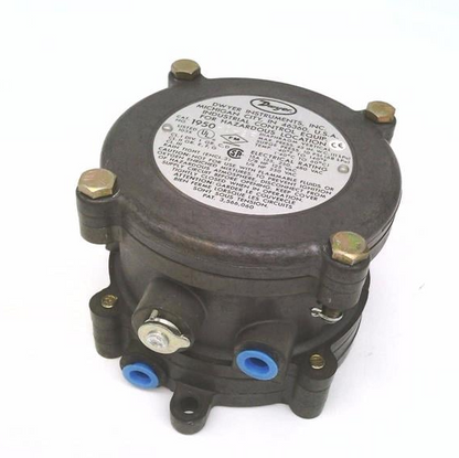 Dwyer 1950-0-2F - Pressure Switch